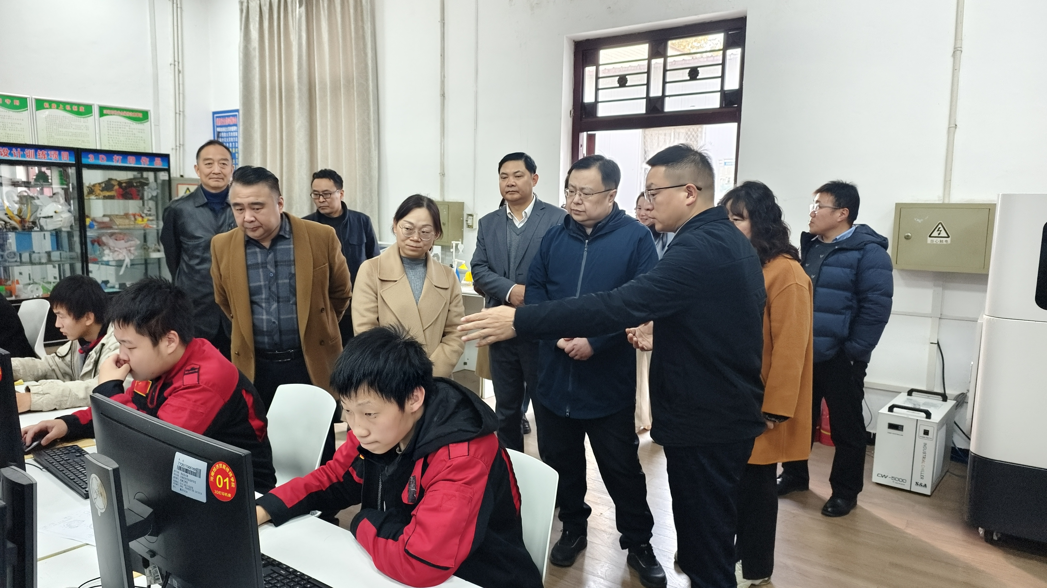 1763167076824737.jpg 1763167076824737.jpg